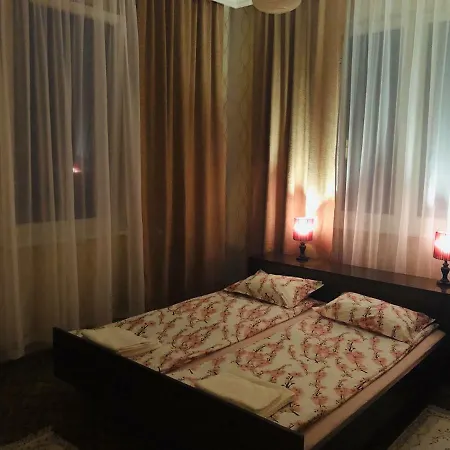 Апартамент Фамилия * Velingrad