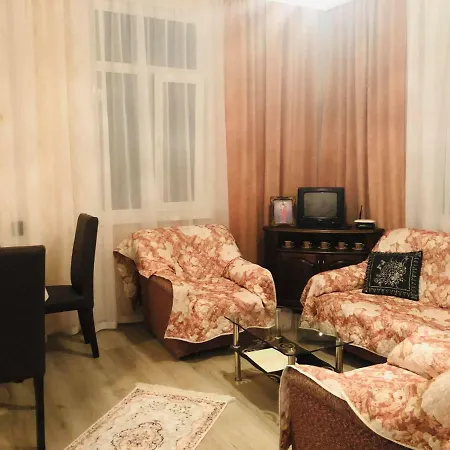 Апартамент Фамилия * Velingrad